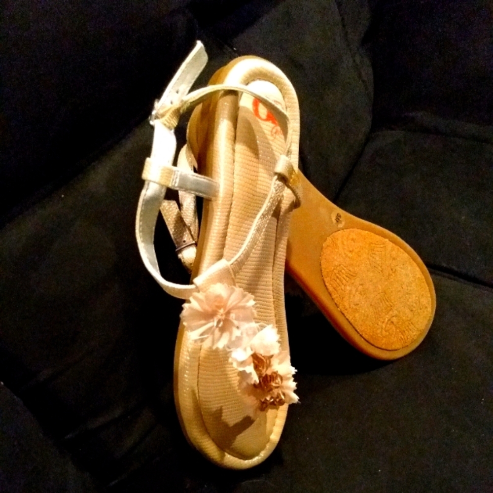 GB sparkling sandels